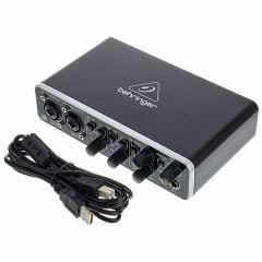 BEHRINGER U-PHORIA UMC204HD Harici USB Ses Kartı