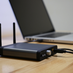 Audioengine D2 24-Bit Wireless Digital to Analog Converter
