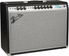 Fender 68 Custom Vibrolux Reverb Elektro Gitar Amfisi