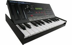 Roland D-05 Linear Synthesizer