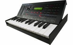 Roland D-05 Linear Synthesizer