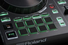 Roland DJ-202 DJ Kontrol Cihazı