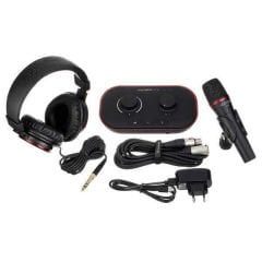 Focusrite Vocaster One Studio Podcasting Set
