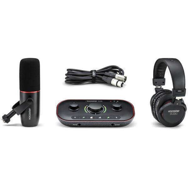 Focusrite Vocaster Two Studio Podcasting Set