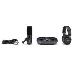 Focusrite Vocaster Two Studio Podcasting Set