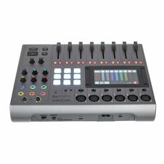 Zoom P8 Protrak 8 Kanal Podcast Mikseri