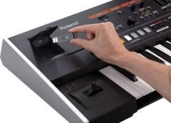 Roland JUPITER-50 Synthesizer
