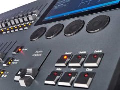 Zero 88 FLX S48 / 512 Kanal Işık Mikseri