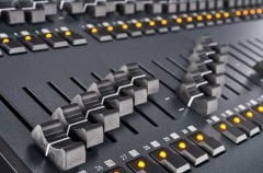 Zero 88 FLX S48 / 1024 Kanal Işık Masası